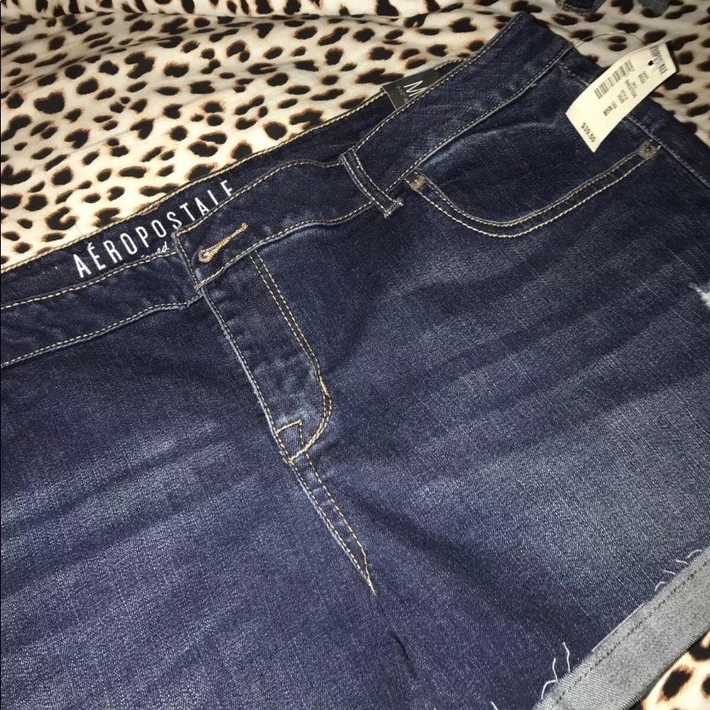 Aeropostale Midi Shorts